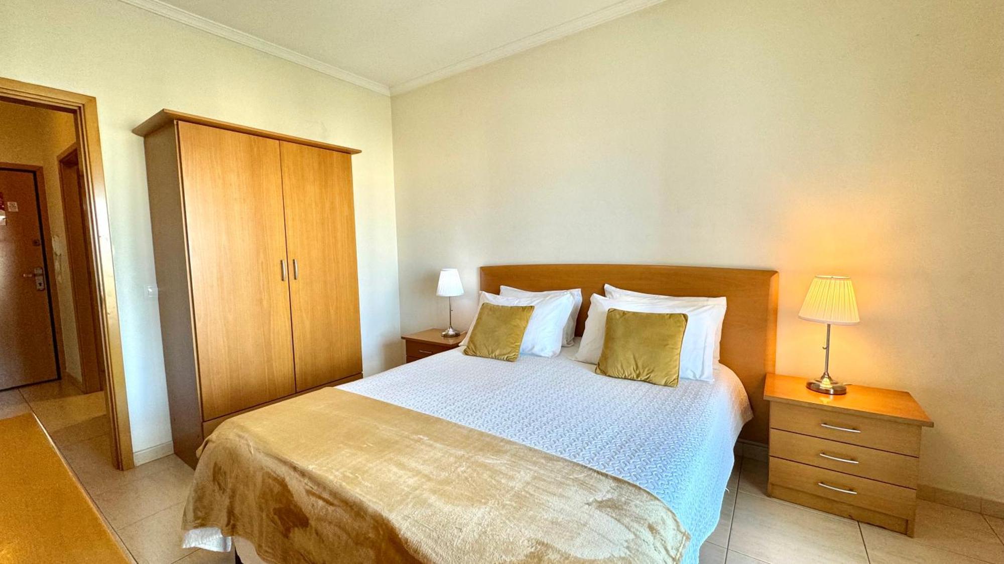 Praia Da Rocha, 502, Charming Apartment, Air Conditioning, Swimming Pool,Free Wifi, Faia By Ig Portimão Exterior photo